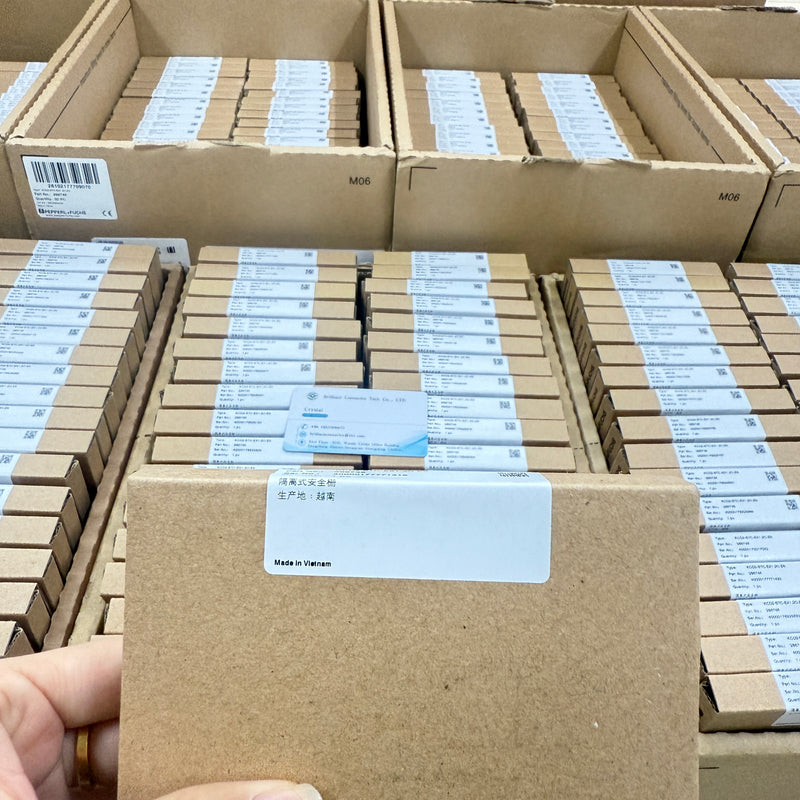 V1-W-N4-10M-PVC | Pepperl+Fuchs Safety Isolator Barrier